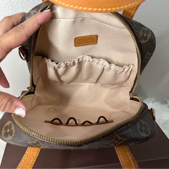 Louis Vuitton Spontini 2 Way Monogram Bag with LV Box - Picture 11 of 15